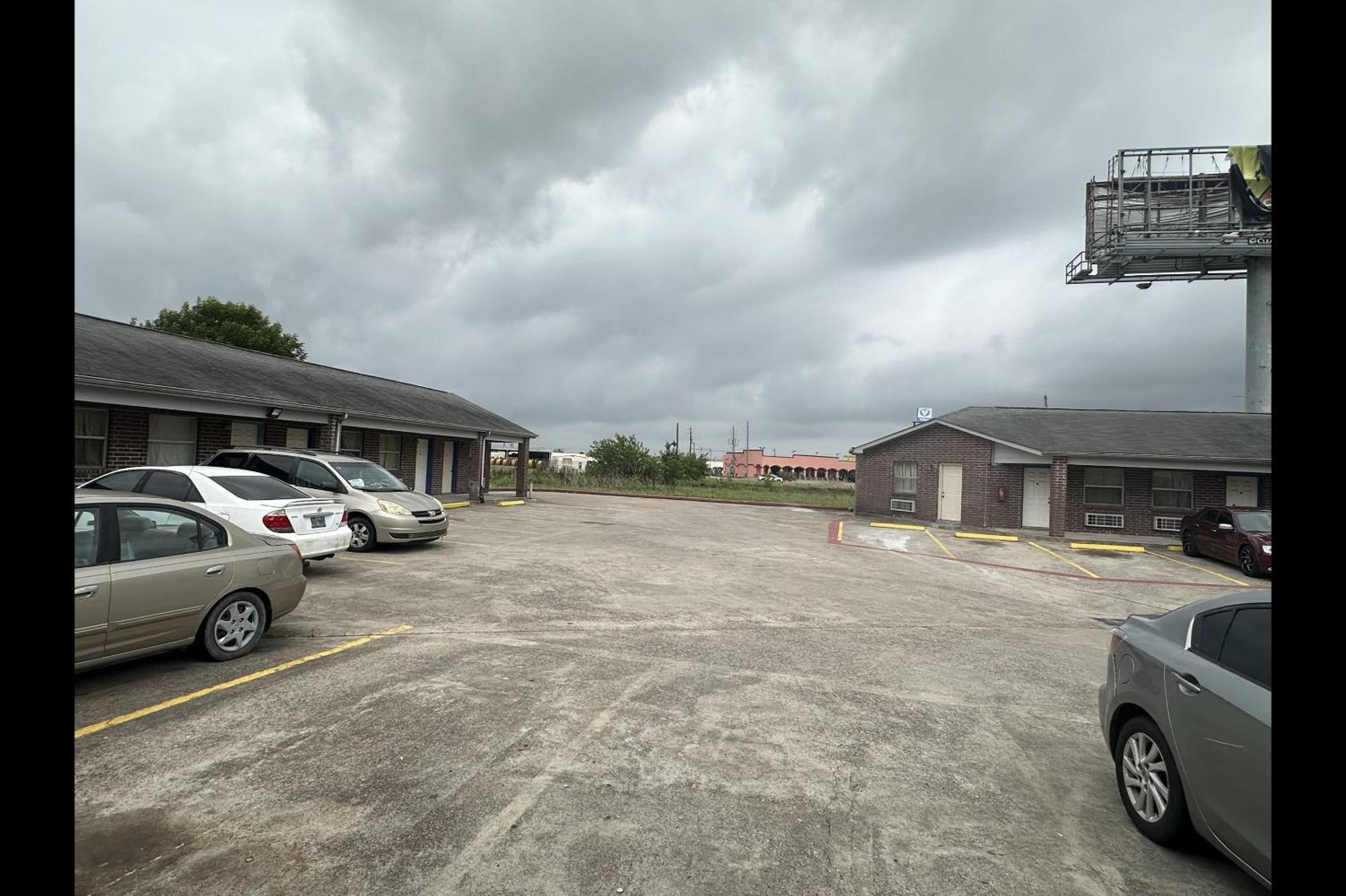 Travel Inn By Oyo La Marque Texas City I-45 Экстерьер фото